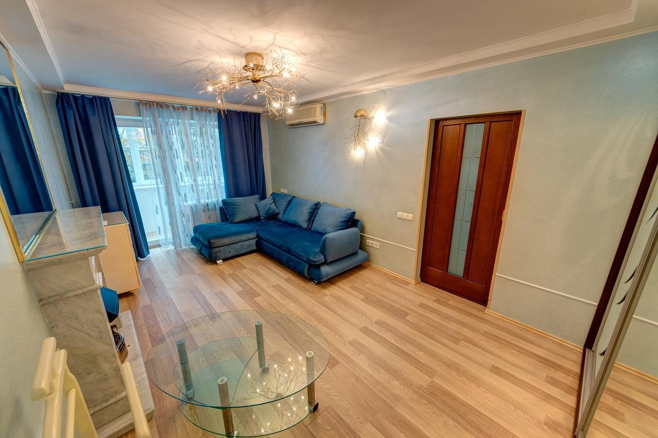 Apartamenty Na Dragomirova 10A Киев Экстерьер фото